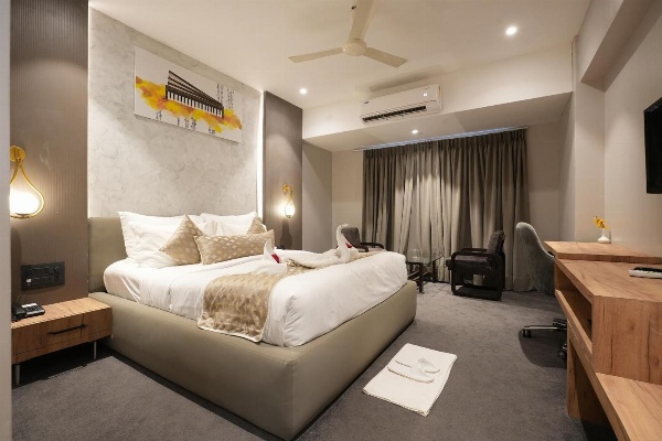 Hotel City Symphony image 4